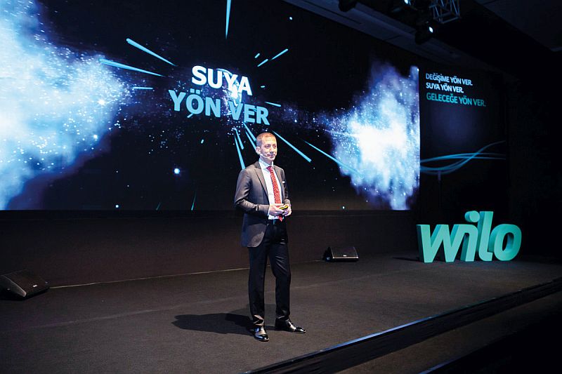 Wilo Türkiye Genel Müdürü Mehmet Ürek, markanın globalleşme, akıllı şehirler, enerji sorunu, iklim değişikliği, kuraklık ve dijital dönüşüm konularına odaklandığını belirtti