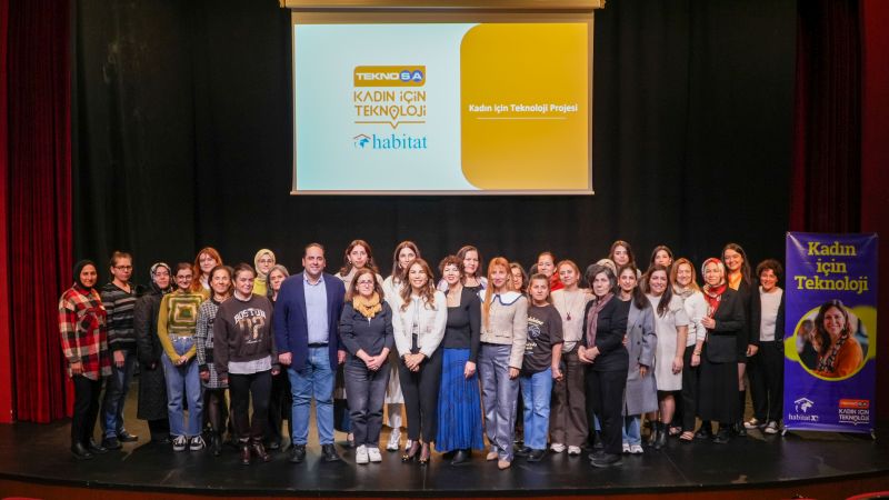 Teknosa, “Kadın için Teknoloji” projesinde 2025 yılında 4 binden fazla kadına eğitim verildi